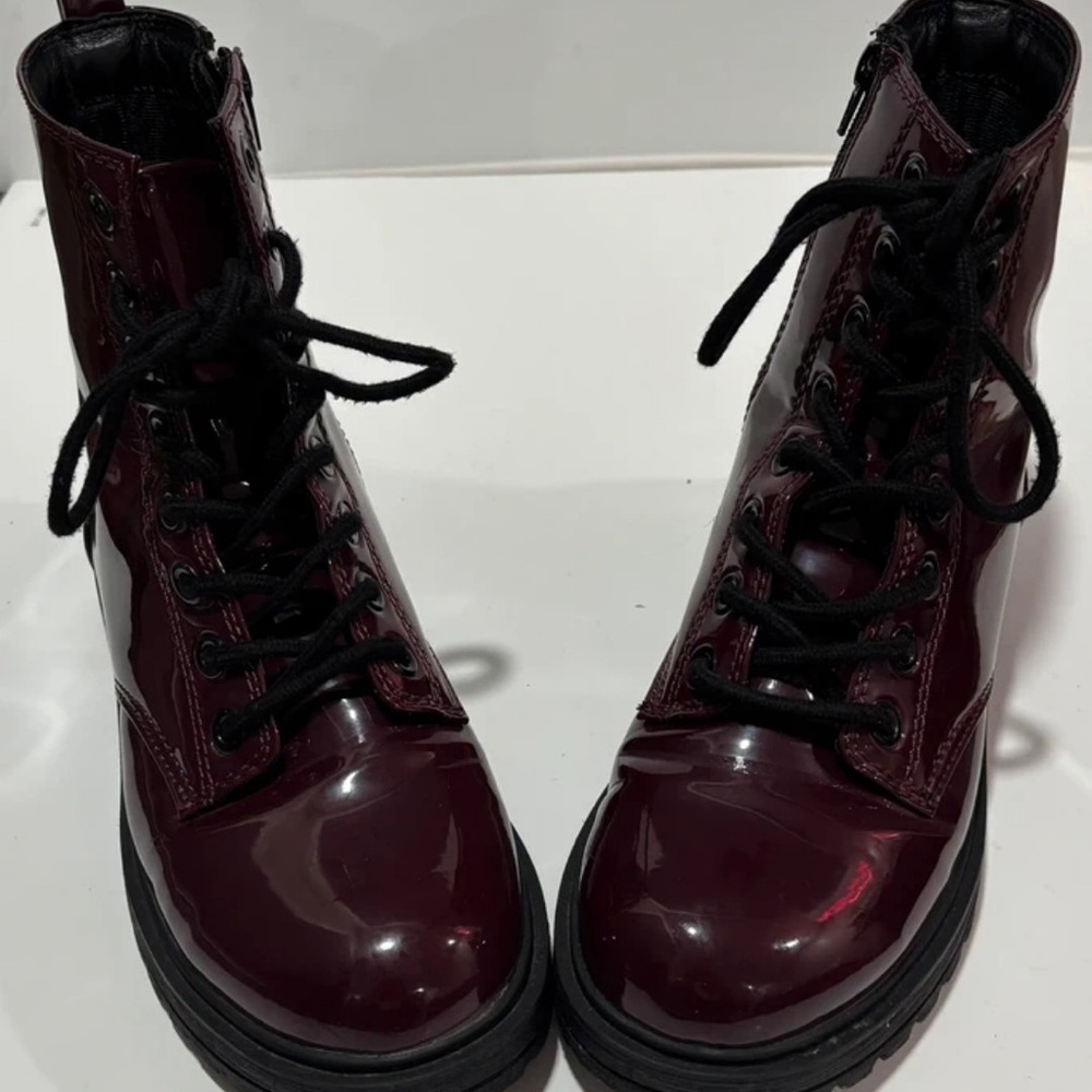 New Look Glossy Dark Red Ankle Boots